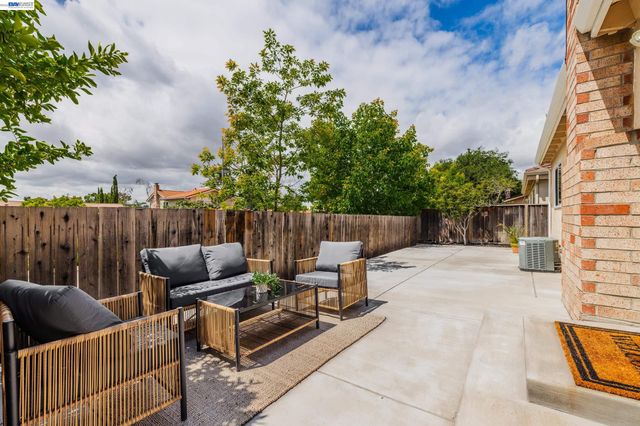 507 Alexander Way, Milpitas, CA 95035