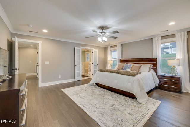 2572 Bridgeforth Crossing, Kingsport, TN 37660
