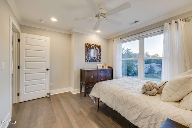 2572 Bridgeforth Crossing, Kingsport, TN 37660