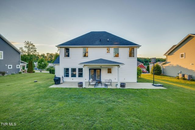 2572 Bridgeforth Crossing, Kingsport, TN 37660