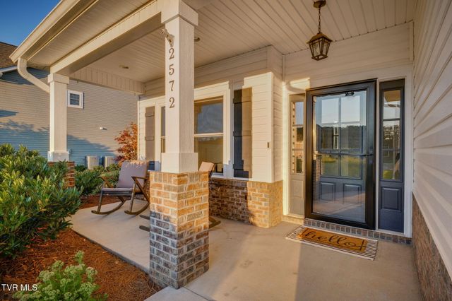 2572 Bridgeforth Crossing, Kingsport, TN 37660