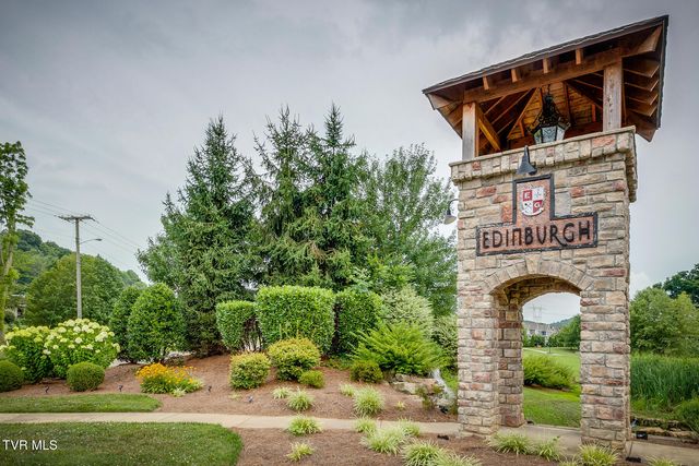 2572 Bridgeforth Crossing, Kingsport, TN 37660