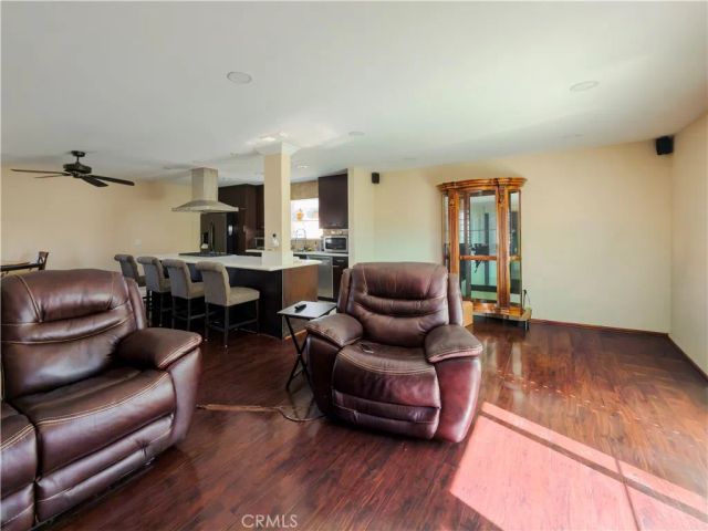 1117 S Arapaho, Santa Ana, CA 92704