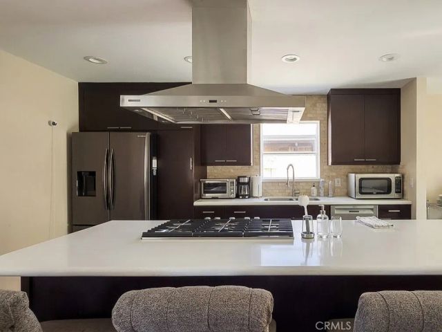 1117 S Arapaho, Santa Ana, CA 92704