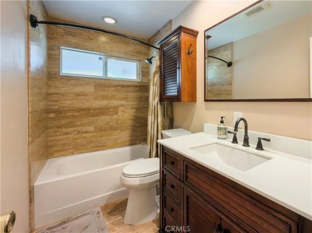 1117 S Arapaho, Santa Ana, CA 92704