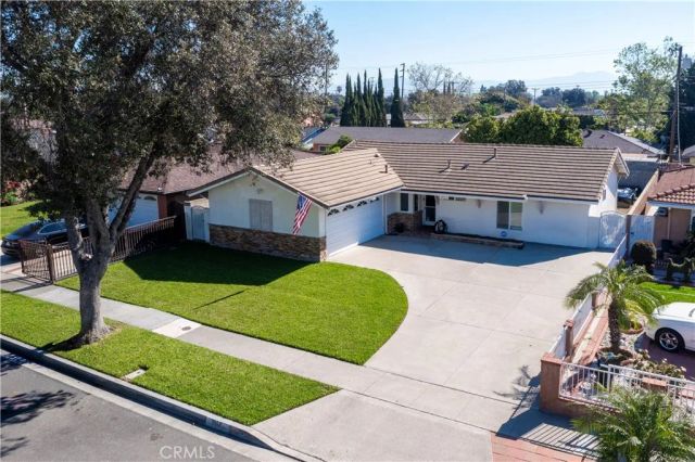 1117 S Arapaho, Santa Ana, CA 92704