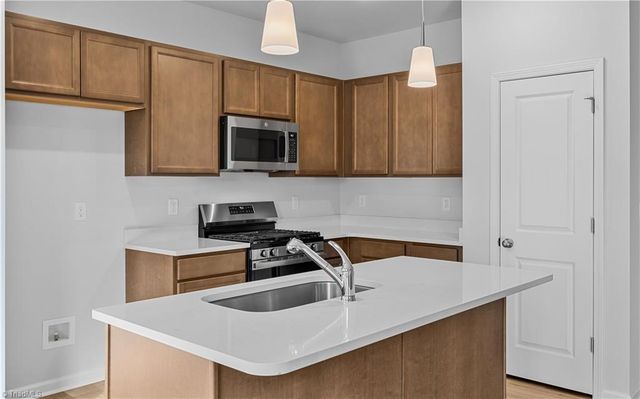 823 Shoveler Court, Kernersville, NC 27284