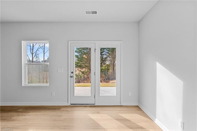 823 Shoveler Court, Kernersville, NC 27284