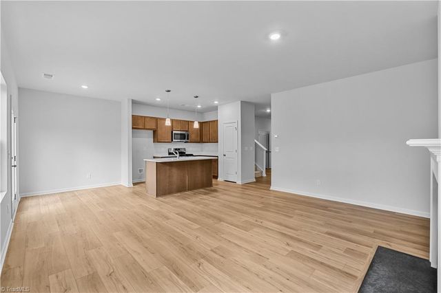 823 Shoveler Court, Kernersville, NC 27284