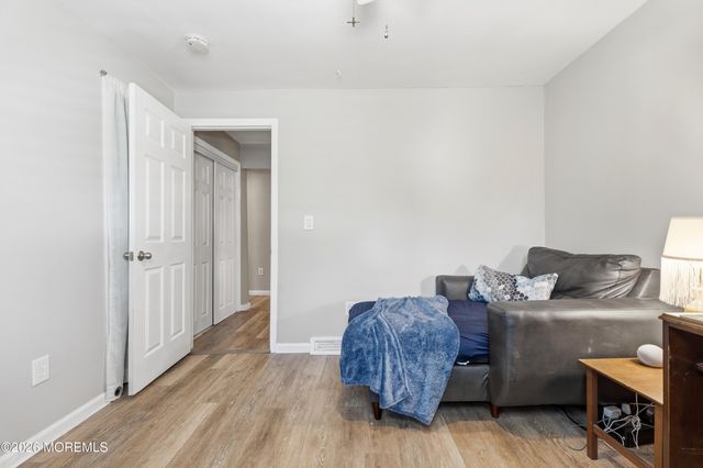 42 Academy Street, Farmingdale, NJ 07727