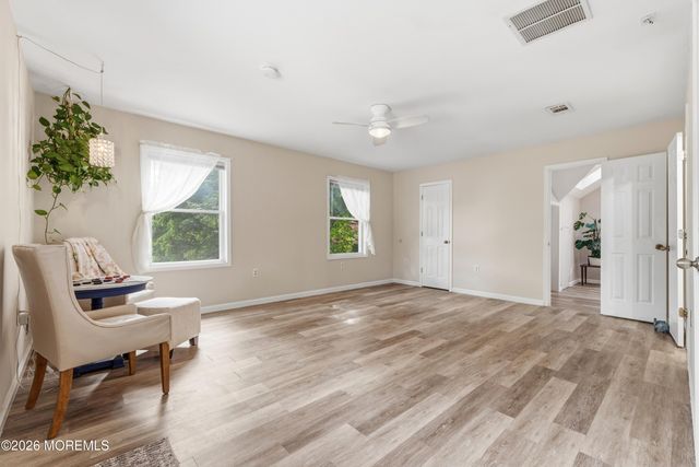 42 Academy Street, Farmingdale, NJ 07727