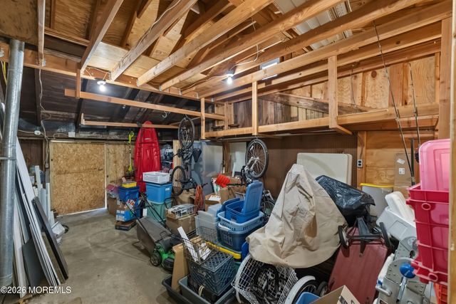 42 Academy Street, Farmingdale, NJ 07727