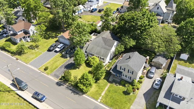 42 Academy Street, Farmingdale, NJ 07727