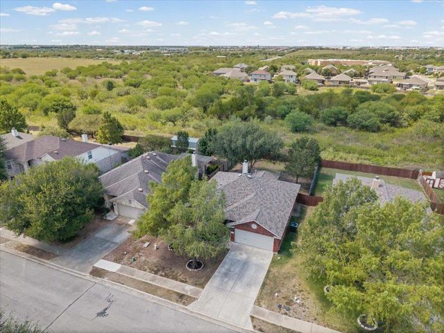 844 Dark Horse LN, Buda, TX 78610