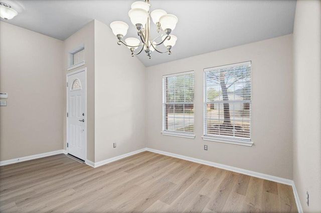 844 Dark Horse LN, Buda, TX 78610