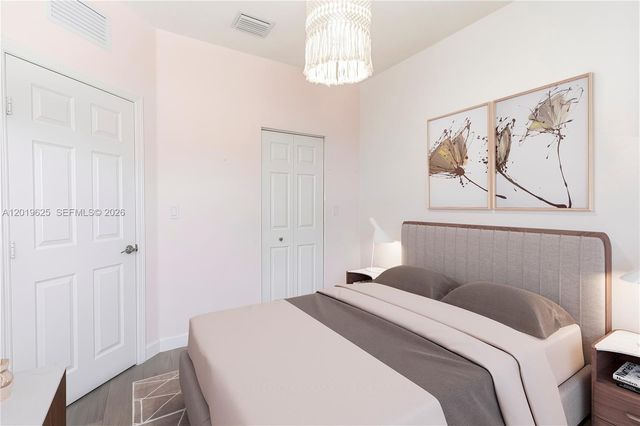 10560 W 33rd Way 10560, Hialeah, FL 33018
