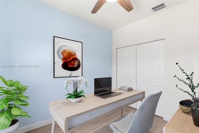 10560 W 33rd Way 10560, Hialeah, FL 33018