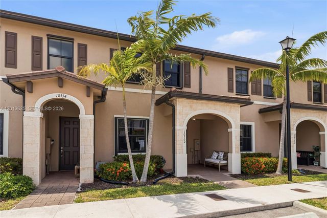 10560 W 33rd Way 10560, Hialeah, FL 33018