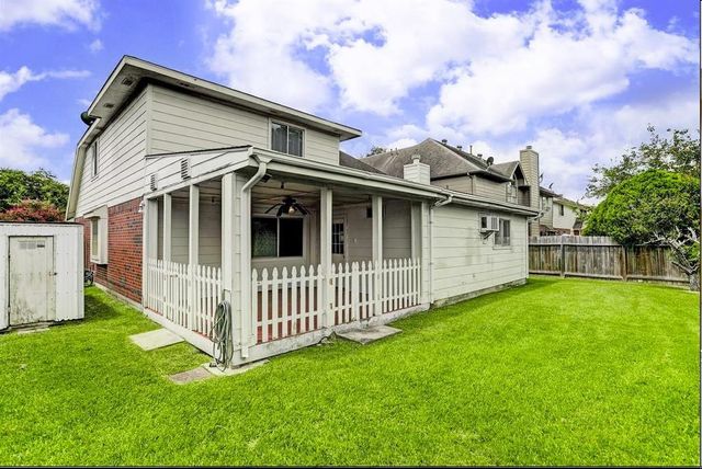 3306 Signal Hill Drive, Friendswood, TX 77546