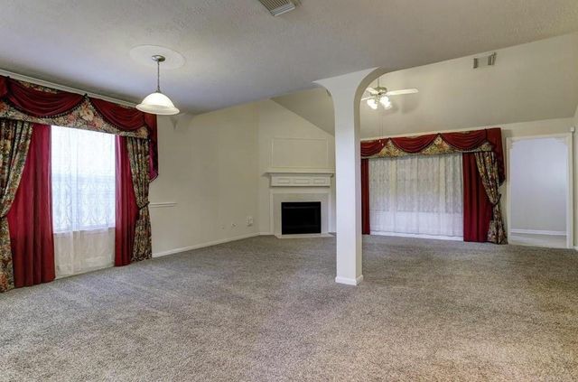 3306 Signal Hill Drive, Friendswood, TX 77546