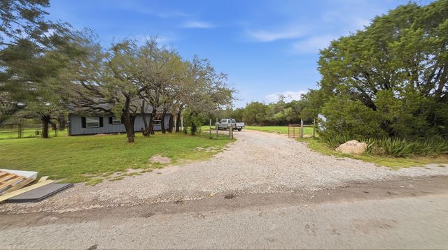 2600 Setting Sun Trail, Granbury, TX 76048