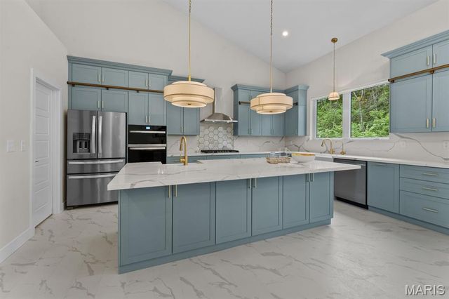 4513 Du Bourg Lane, St Louis, MO 63128