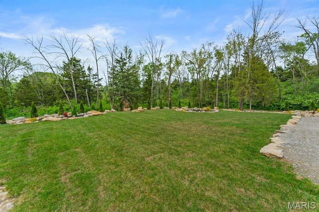 4513 Du Bourg Lane, St Louis, MO 63128