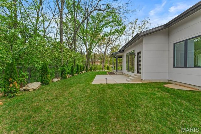 4513 Du Bourg Lane, St Louis, MO 63128