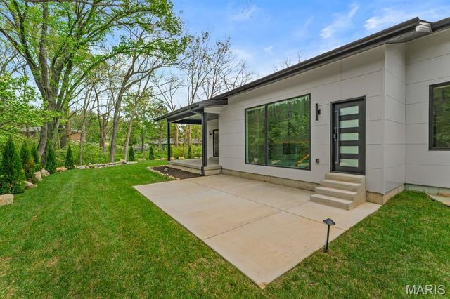 4513 Du Bourg Lane, St Louis, MO 63128