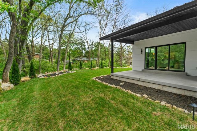 4513 Du Bourg Lane, St Louis, MO 63128
