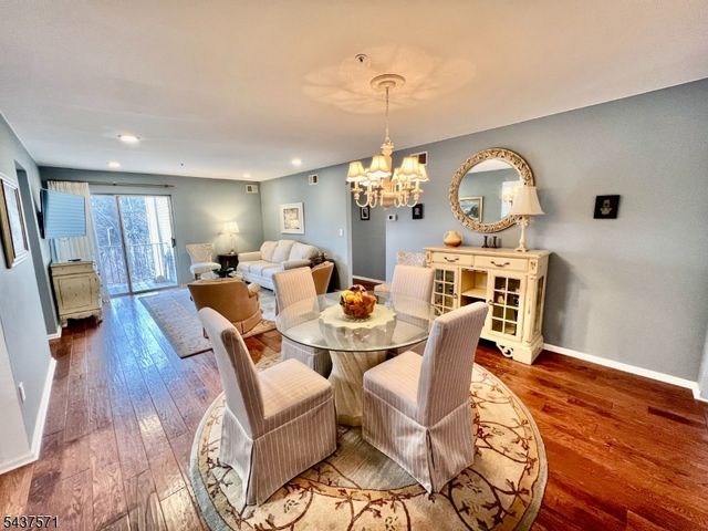 61 Brookside Ln, Mount Arlington Boro, NJ 07856