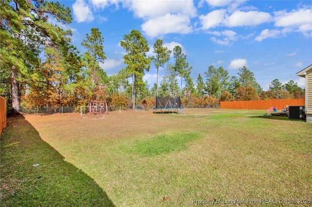 674 Copper Creek Drive, Raeford, NC 28376