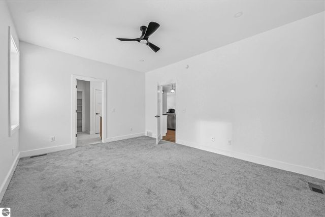 6460 Jeffrey Place, Traverse City, MI 49637