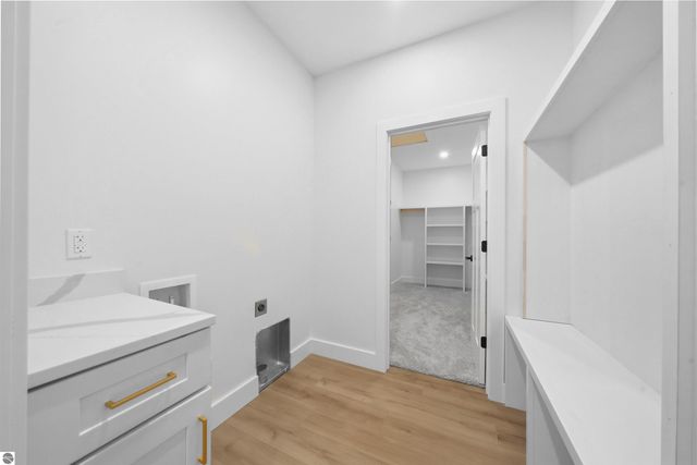 6460 Jeffrey Place, Traverse City, MI 49637