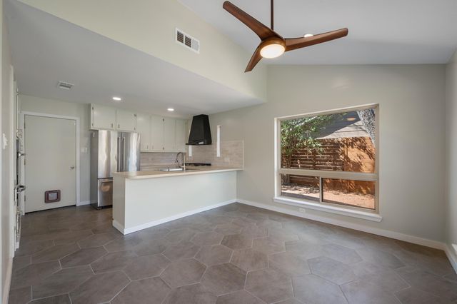 3808 NORTHFIELD RD, Austin, TX 78727