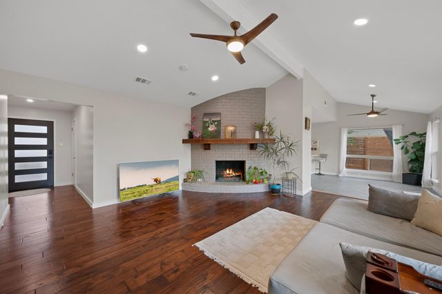 3808 NORTHFIELD RD, Austin, TX 78727