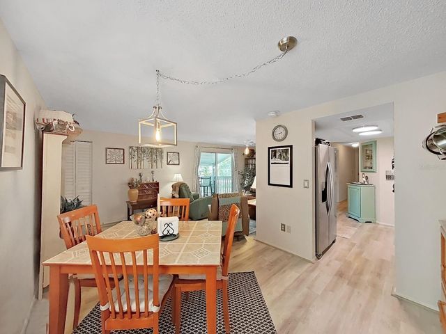 129 CAMPHOR CIRCLE C, Oldsmar, FL 34677