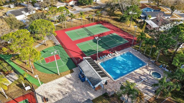 129 CAMPHOR CIRCLE C, Oldsmar, FL 34677