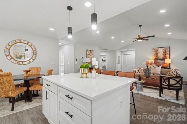 7138 Rena Mae Lane, Charlotte, NC 28227