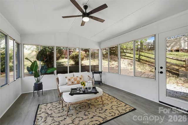 7138 Rena Mae Lane, Charlotte, NC 28227