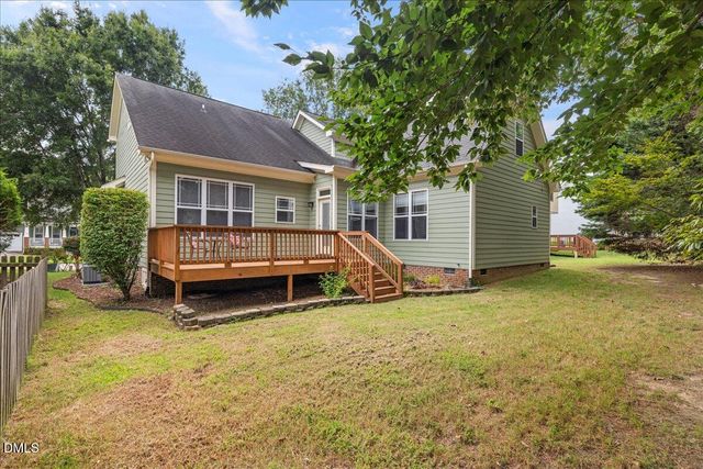 3205 Suncrest Village Lane, Raleigh, NC 27616