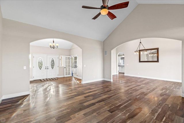 22090 Arburua Rd, Los Banos, CA 93635