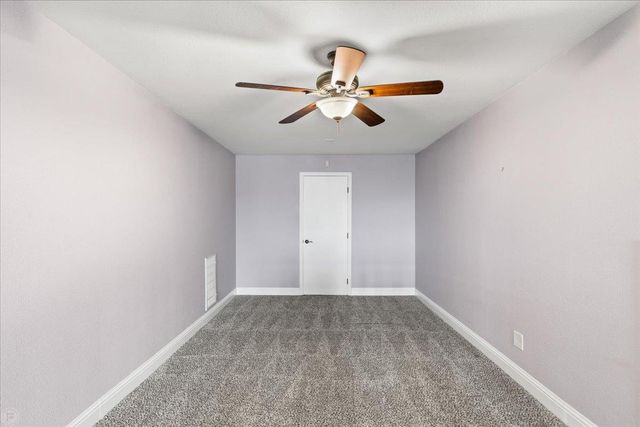 22090 Arburua Rd, Los Banos, CA 93635