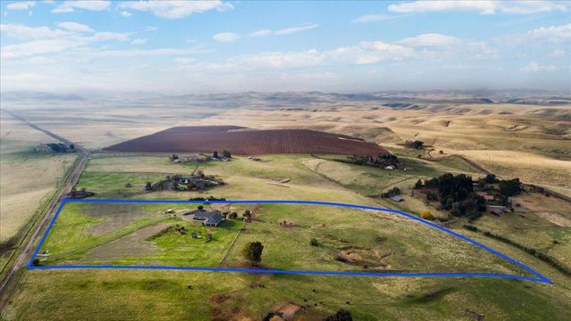 22090 Arburua Rd, Los Banos, CA 93635