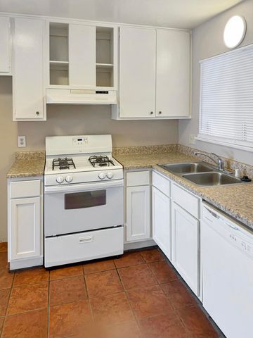 43320 Texas Avenue, Palm Desert, CA 92211