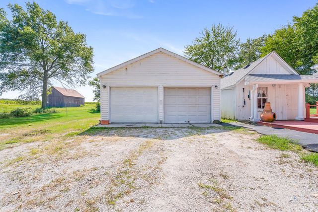 11754 W 400 N, Michigan City, IN 46360