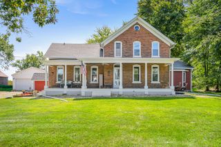 11754 W 400 N, Michigan City, IN 46360