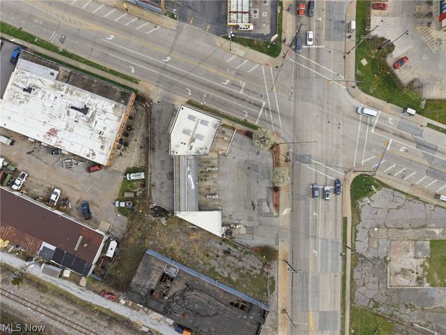 16436 Miles Avenue, Cleveland, OH 44128