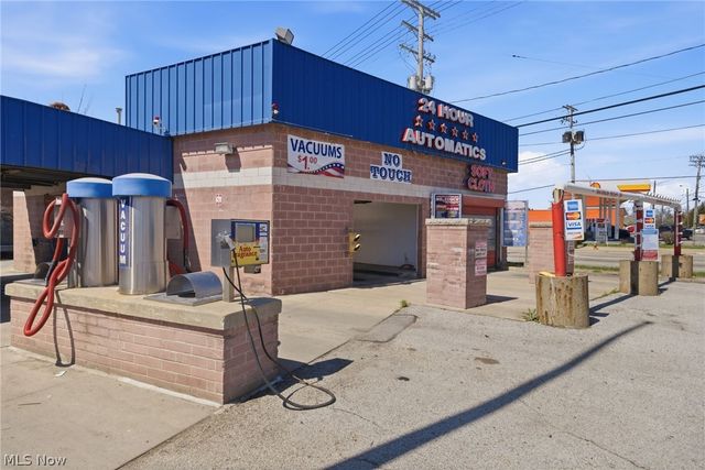16436 Miles Avenue, Cleveland, OH 44128