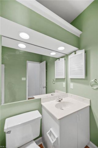 2313 Beach Haven Dr Apt 303, Virginia Beach, VA 23451